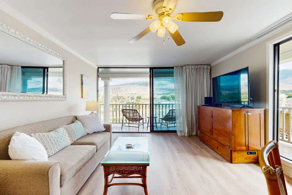 August Sale!
Breathtaking ocean-view condo, with pool, hot tub, balcony, central AC, & WiFi