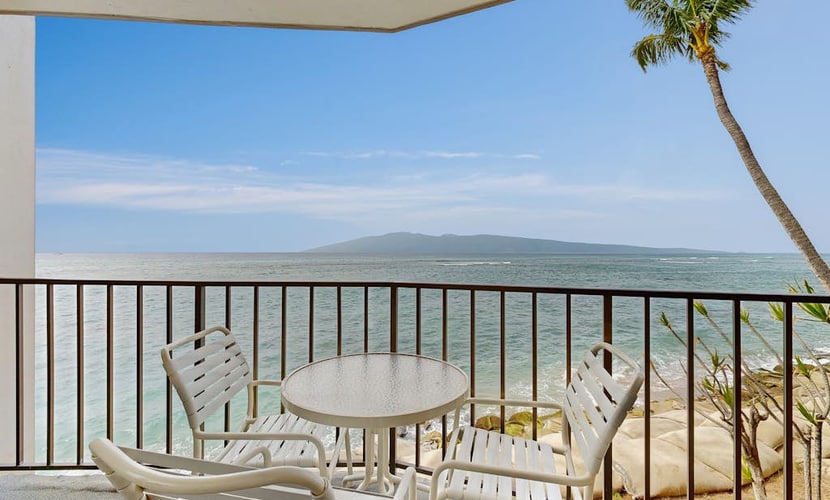 Peaceful oceanfront condo with pool, washer/dryer, balcony, & gas grill