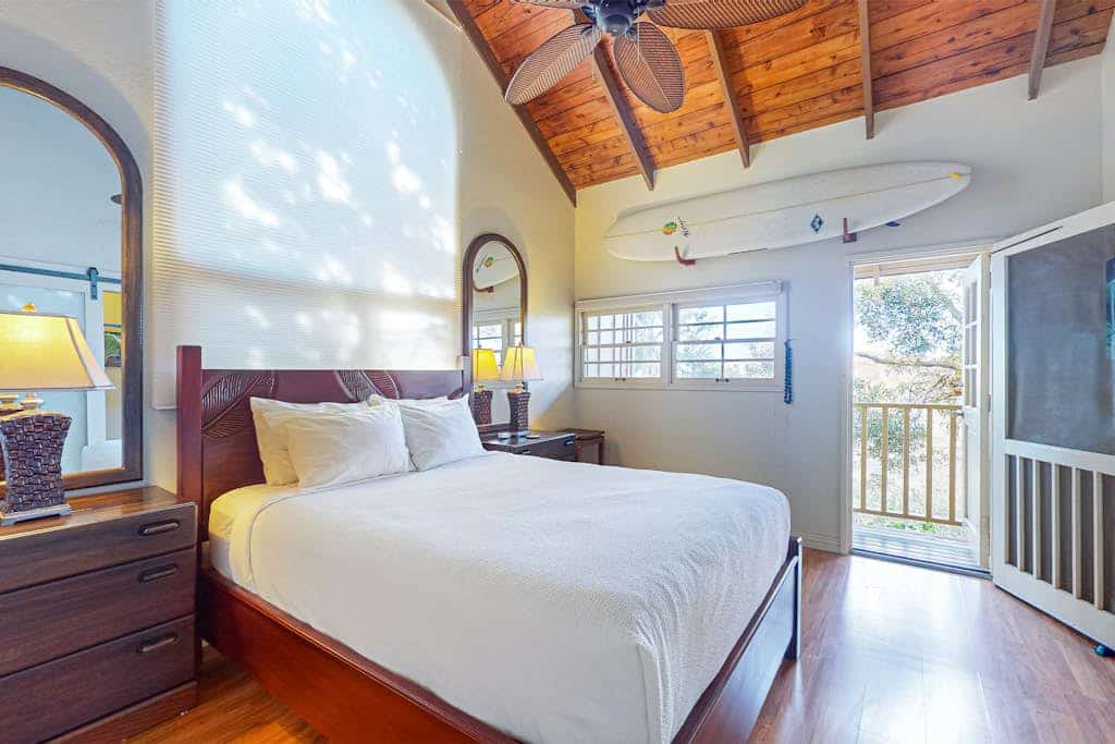 Secluded & Breezy Condo near the Ocean w/Free WiFi, Shared Outdoor Pool & Grills