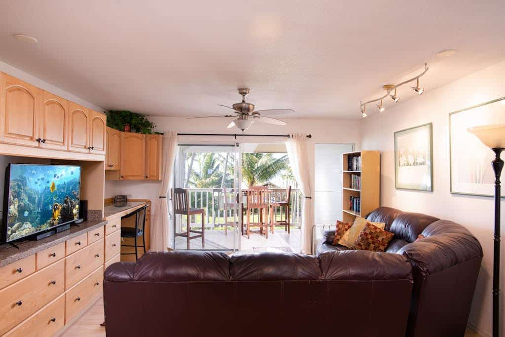 Amazing waterfront condo with ocean views, shared pool, balcony, & grill