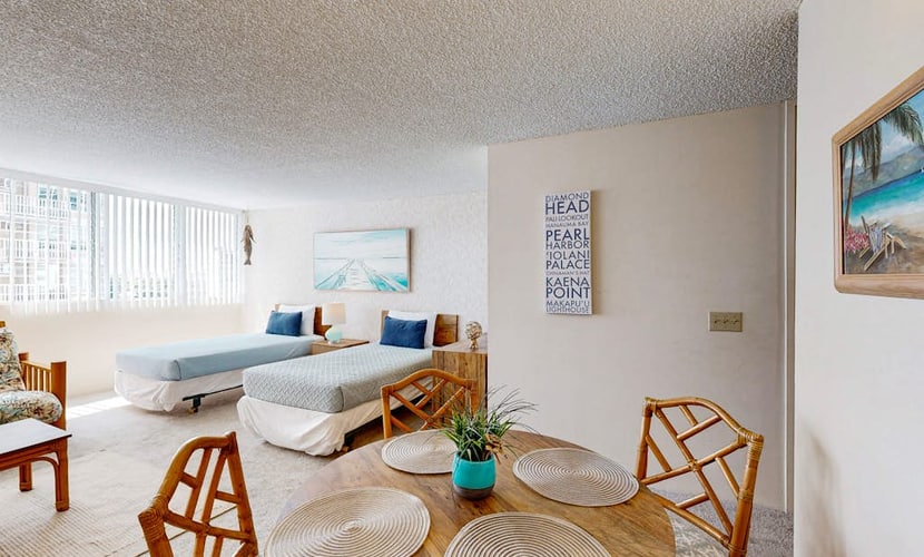 Comfortable studio condo located steps from the beach and the best of Waikiki