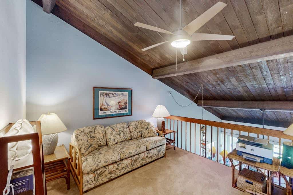 Comfortable condo with private lanai in sunny South Kihei