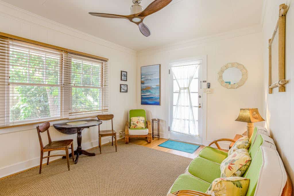 Newly-upgraded home with Diamond Head views - walk to Waikiki Beach