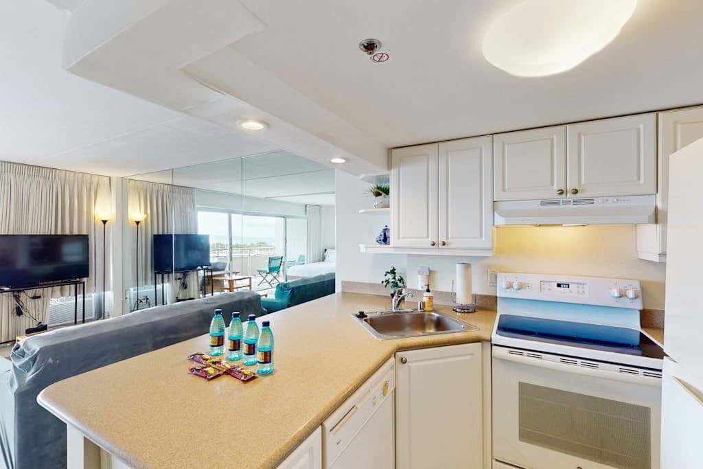 Ilikai Hotel 1133
