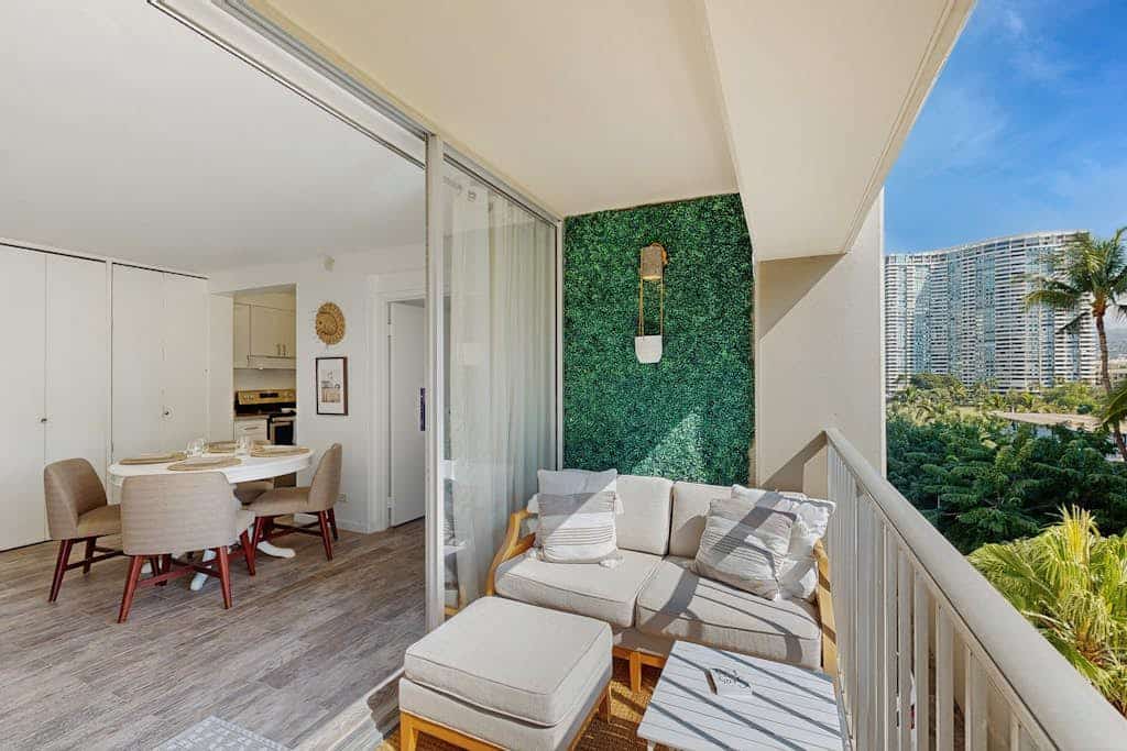 Inviting apartment with city views, WiFi, partial A/C, washer/dryer, & balcony