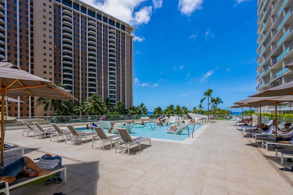 Ilikai Hotel 838