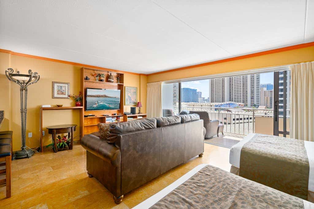 Ilikai Hotel 838