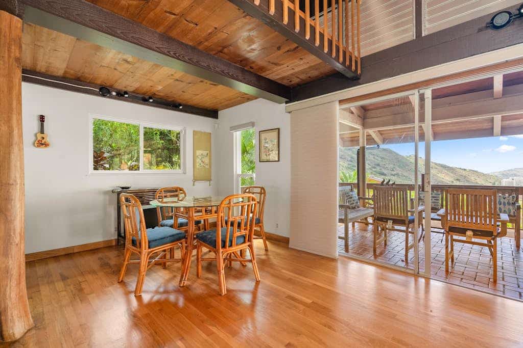 Home with ocean views, studio, large lanai, koi pond, washer/dryer