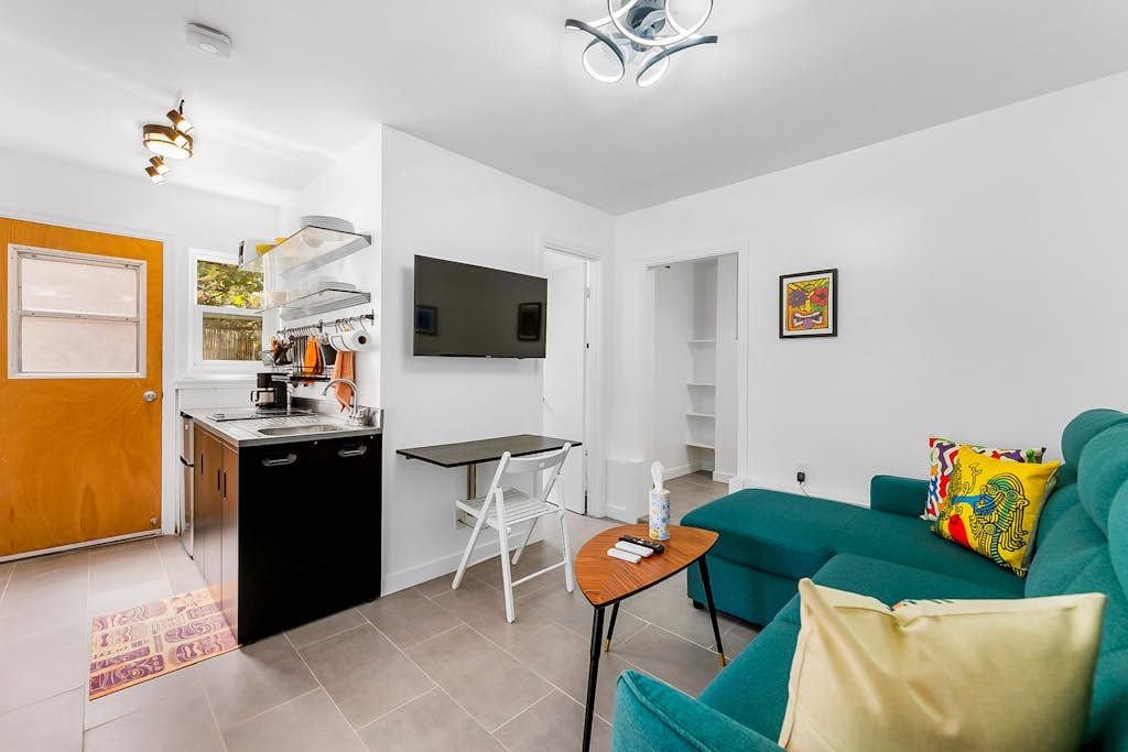 Seabreeze Hideaway B 30 Night Minimum
