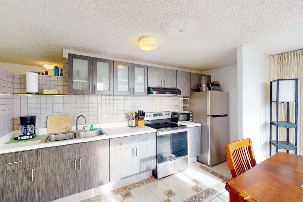 Waikiki Townhouse 1101 - 30 night minimum
