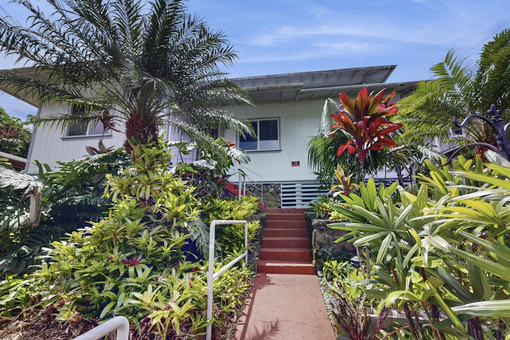 Honolulu Hideaway