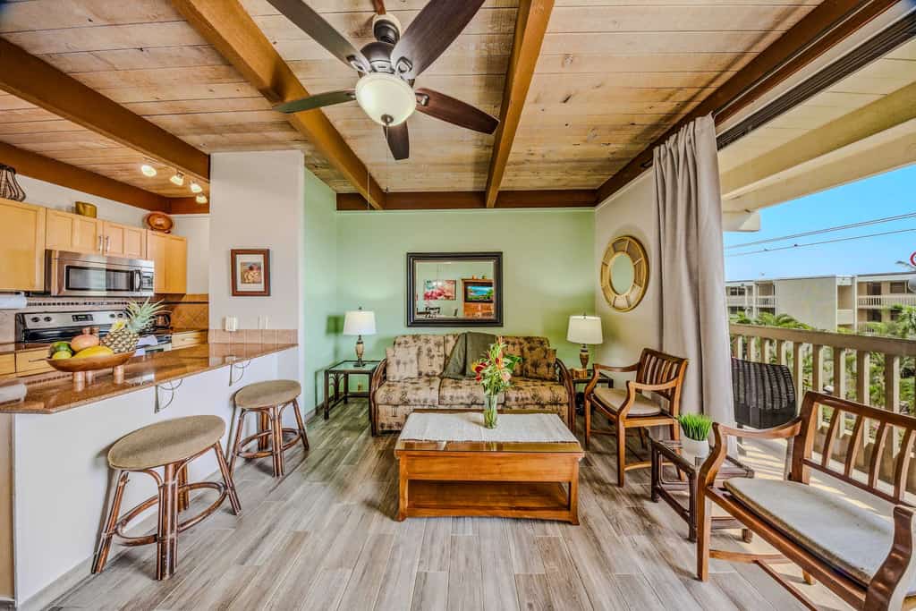 Renovated home across the street from the beach with shared pool & hot tub