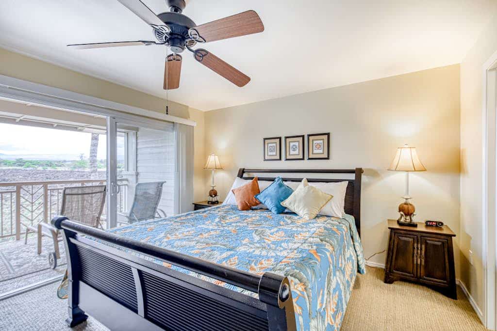 Golf getaway near the beach with patio, pools & fitness facility