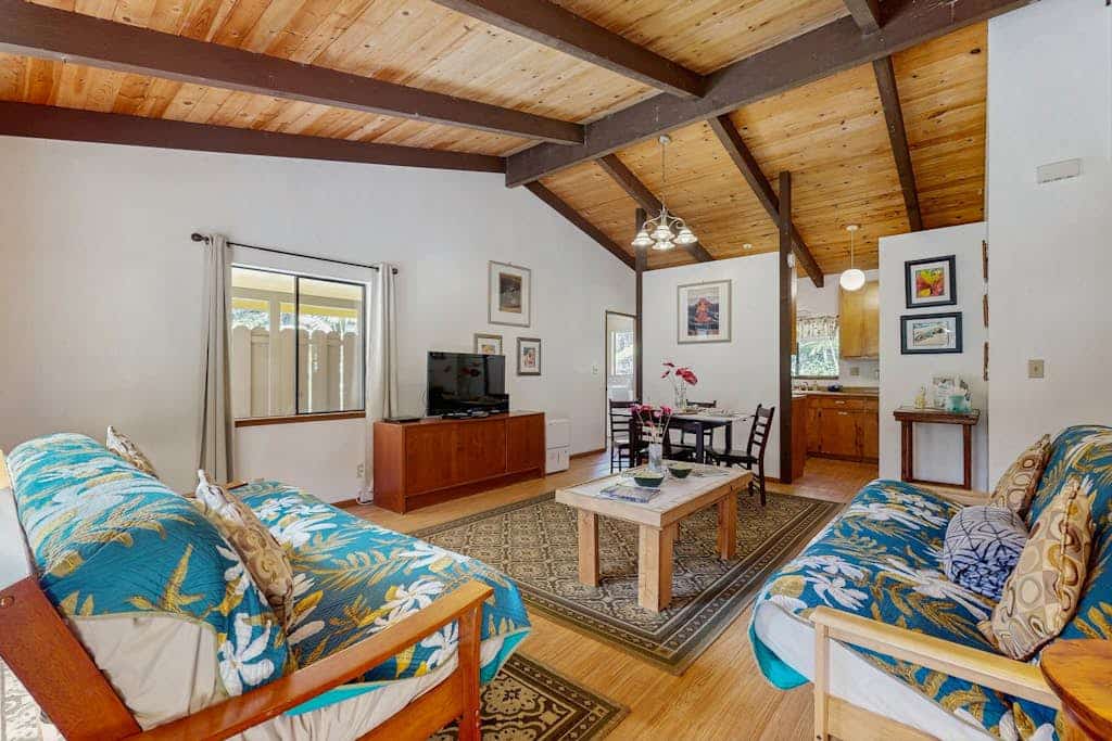 Two charming homes on one lot - nature walks, meditation spots and gardens