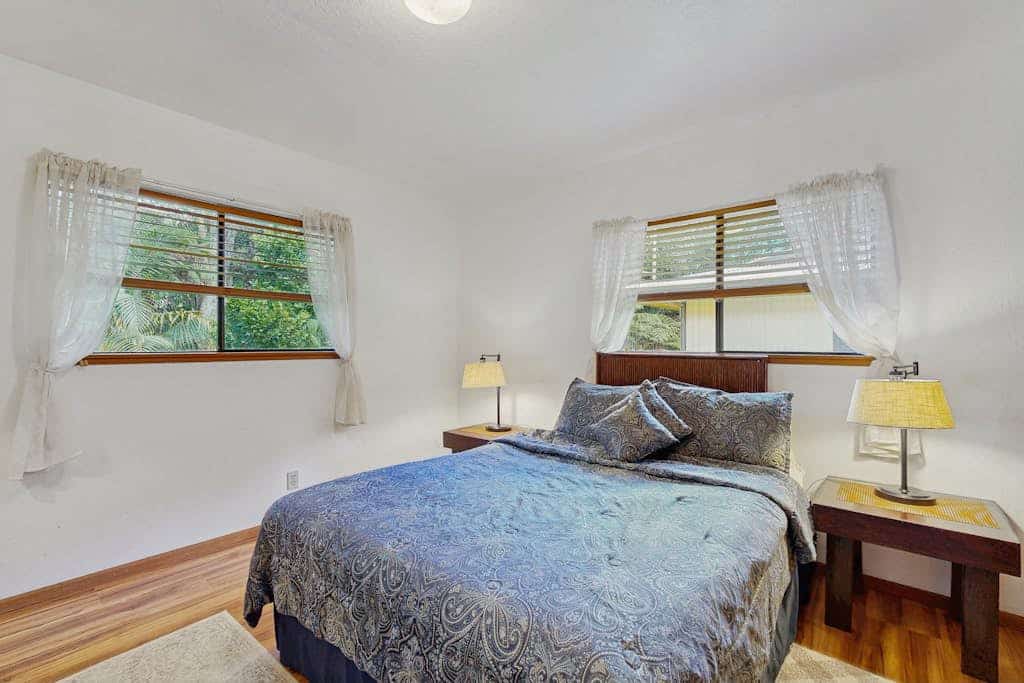 Two charming homes on one lot - nature walks, meditation spots and gardens