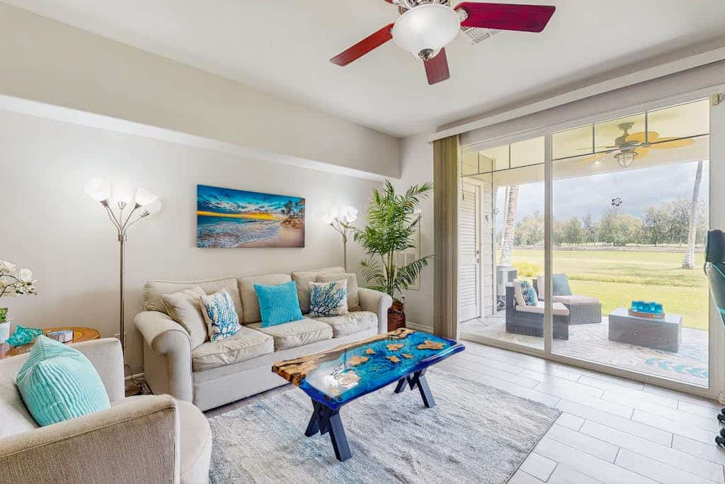 Updated Ground-Floor Condo on Golf Course with a Shared Pool, Gym, & Fast WiFi