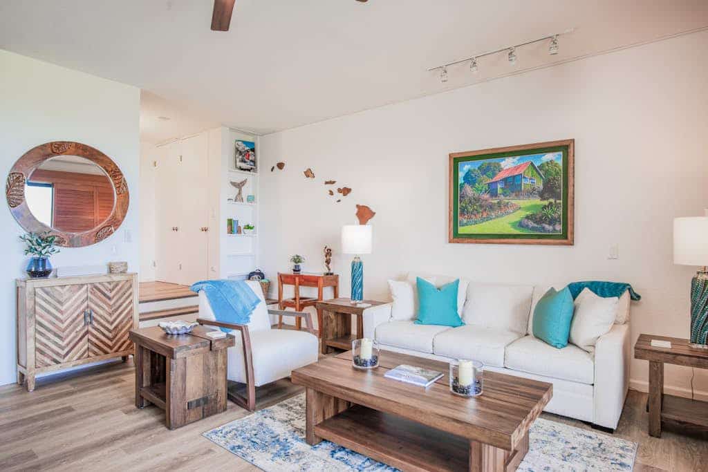 August Sale!
Ocean-view condo on golf course with pool, tennis, pickleball & majestic vistas