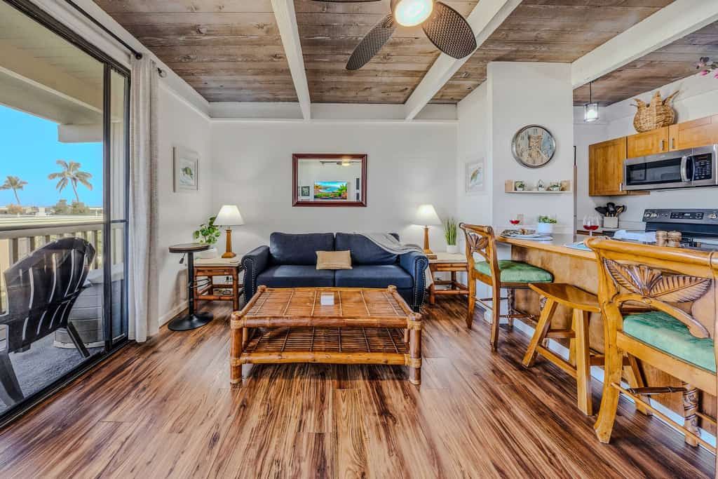 Condo with shared pool, hot tub, beach access & private balcony