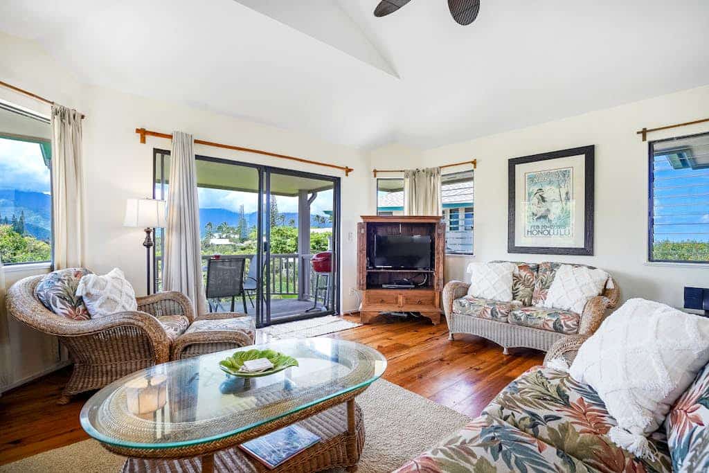 Comfortable villa with amazing views of Kauai - beach nearby