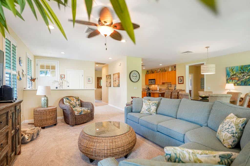Spacious home w/ AC, lanais, shared pool, hot tub, & views of Makai Golf Course