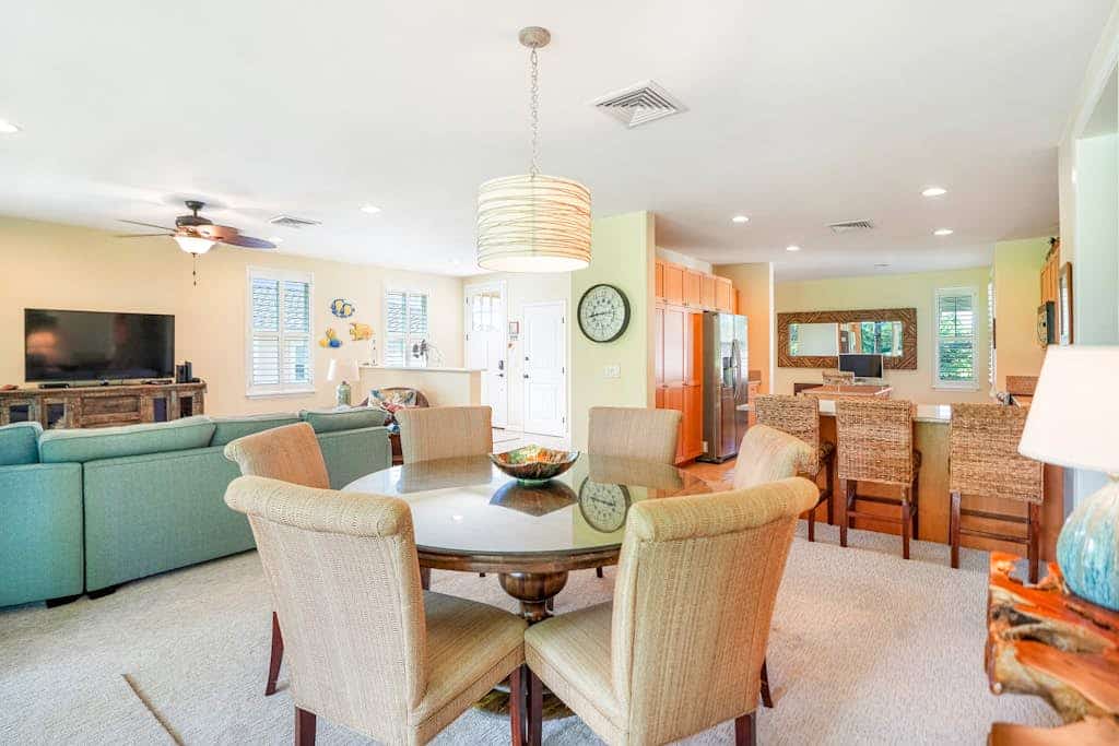 Spacious home w/ AC, lanais, shared pool, hot tub, & views of Makai Golf Course