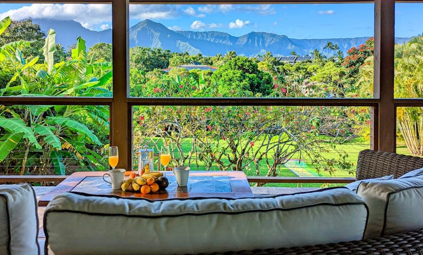 Newly furnished house w/ mountain & waterfall views, balcony, grill, A/C & washer/dryer