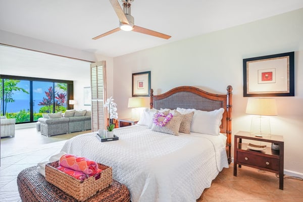 North Shore Oceanfront Condo w/Shared Pool, Tennis, Free WiFi, Private W/D