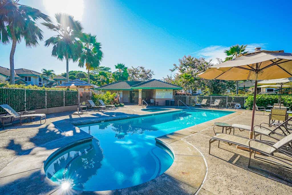 Mountain-view retreat with 2 suites, pool & hot tub - near restaurants & beaches