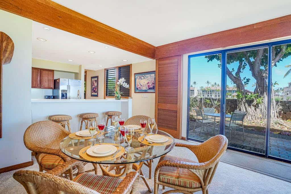 First-floor condo w/ ocean view, washer/dryer, & outdoor pool