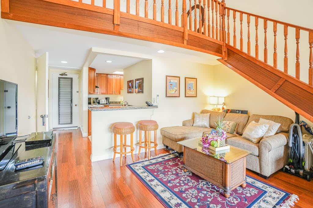 Top floor, loft-bedroom combo studios with garden, pool & mountain views