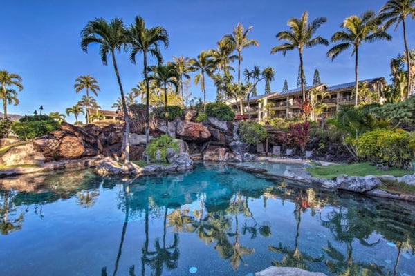 Two-bedroom condo with amazing views of Hanalei Bay - tropical paradise found