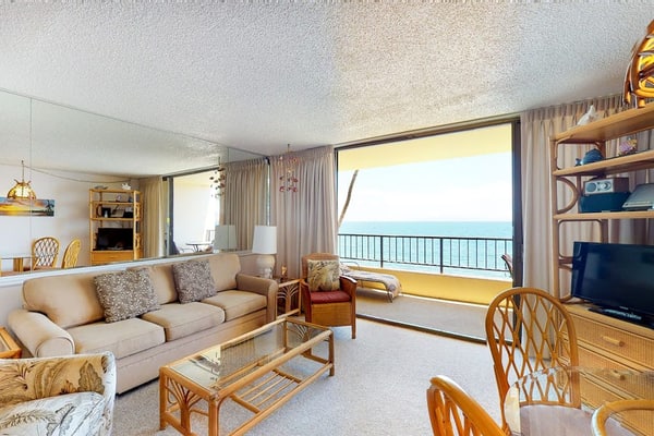 Sugar Beach Resort Condo w/ A/C, Private W/D-Great Location