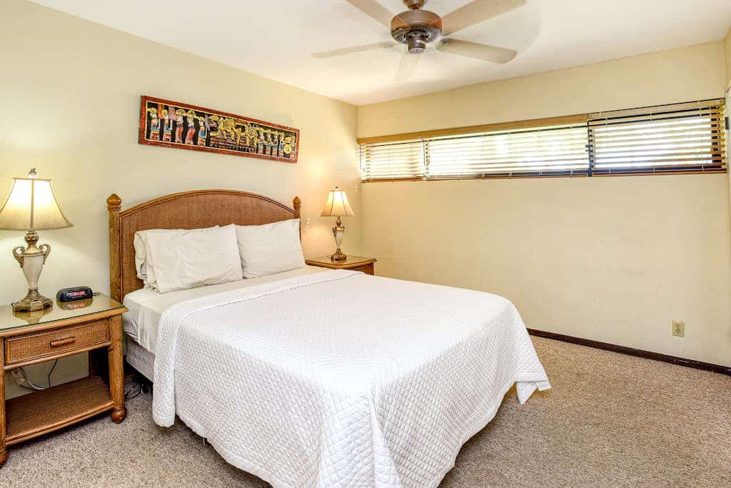 Sugar Beach Resort condo with ocean view, AC - surf, bike & golf