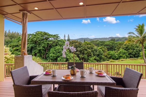 Spacious ocean-view getaway steps to coast with WiFi, patio