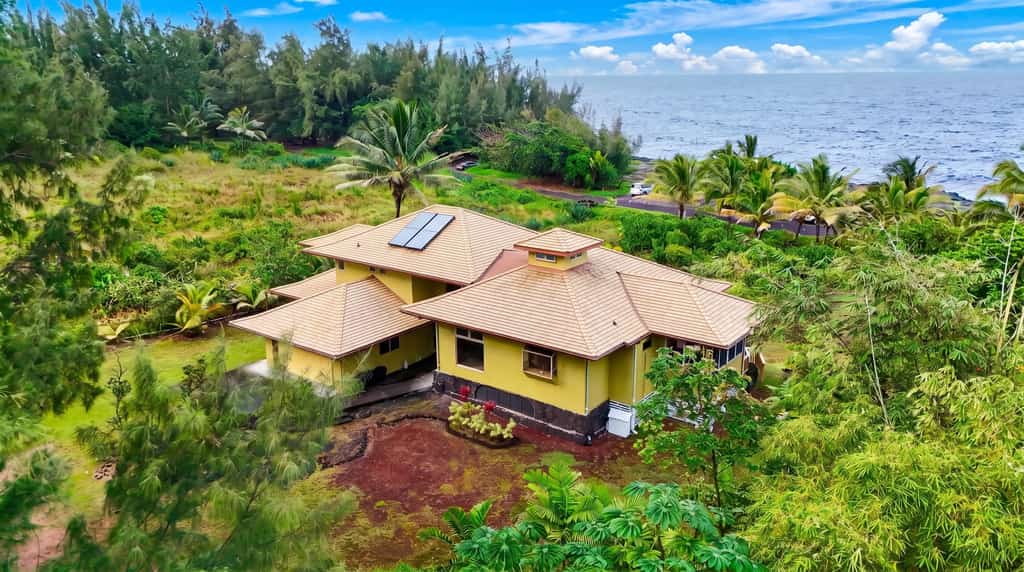 Spacious ocean-view getaway steps to coast with WiFi, patio