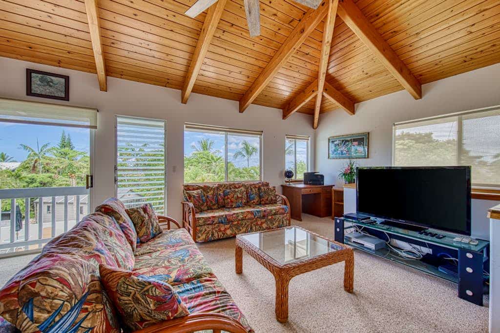 Walk to Magic Sands Large Home w/ Private Pool, Hot Tub, Terrace & 2 W/Ds