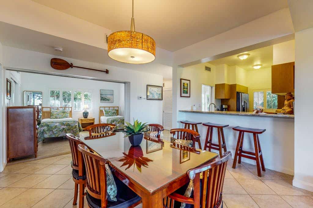 August Sale!
Updated ground-floor condo with partial ocean views, heated pool, & hot tub