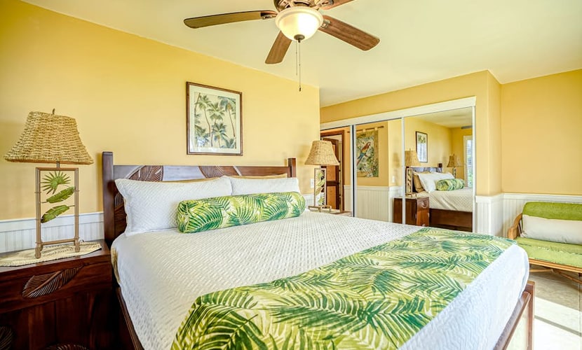 Pono Kai Resort condo with shared pool- just steps away from beach