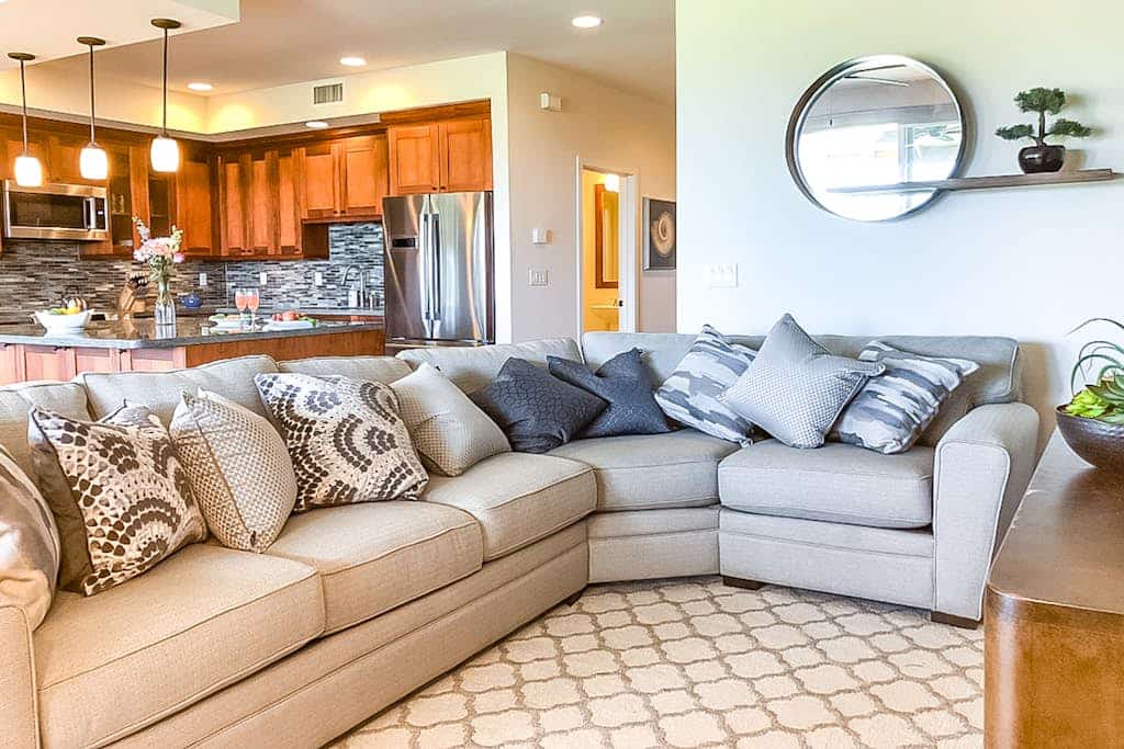 Beautiful Top-Floor Condo with Pool & Hot Tub - Near Kiahuna Golf Course