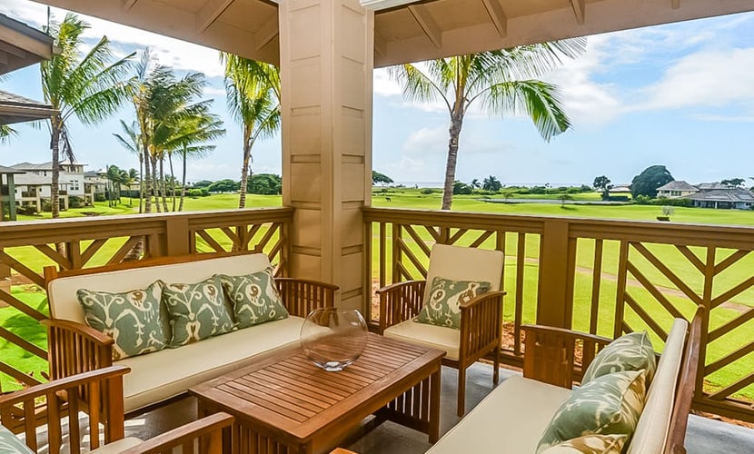 Beautiful Top-Floor Condo with Pool & Hot Tub - Near Kiahuna Golf Course