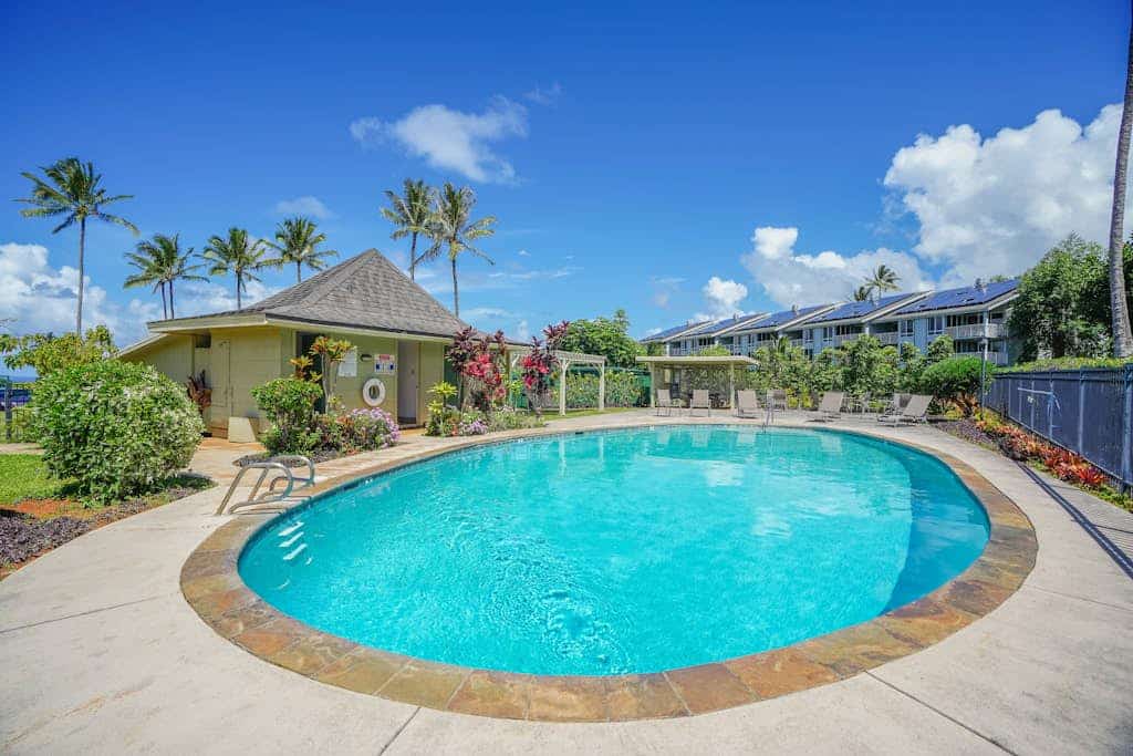 Ocean Vista Condo with Fast WiFi, Full Kitchen, Patio, Shared Pool, & Tennis