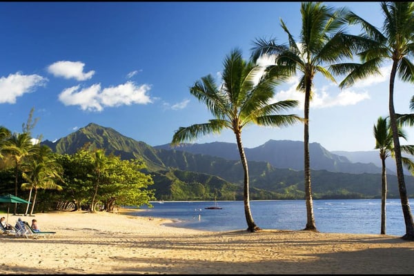 Hotel suite with spectacular mountain/bay view, lanai, 2 pools & 8 tennis courts