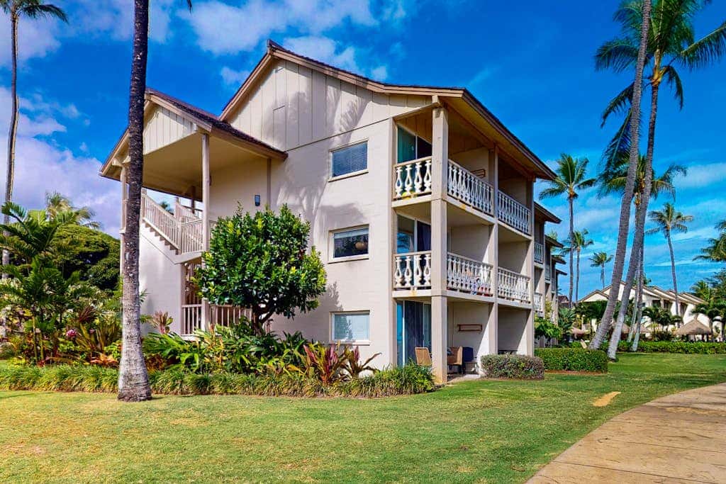Islander on the Beach 250