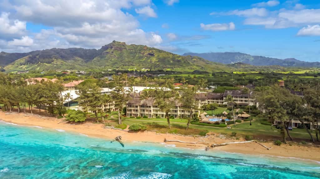 Islander on the Beach 171