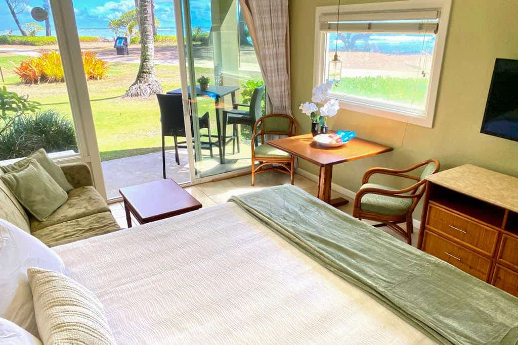 Stunning ground floor condo with ocean-view lanai - steps to the beach