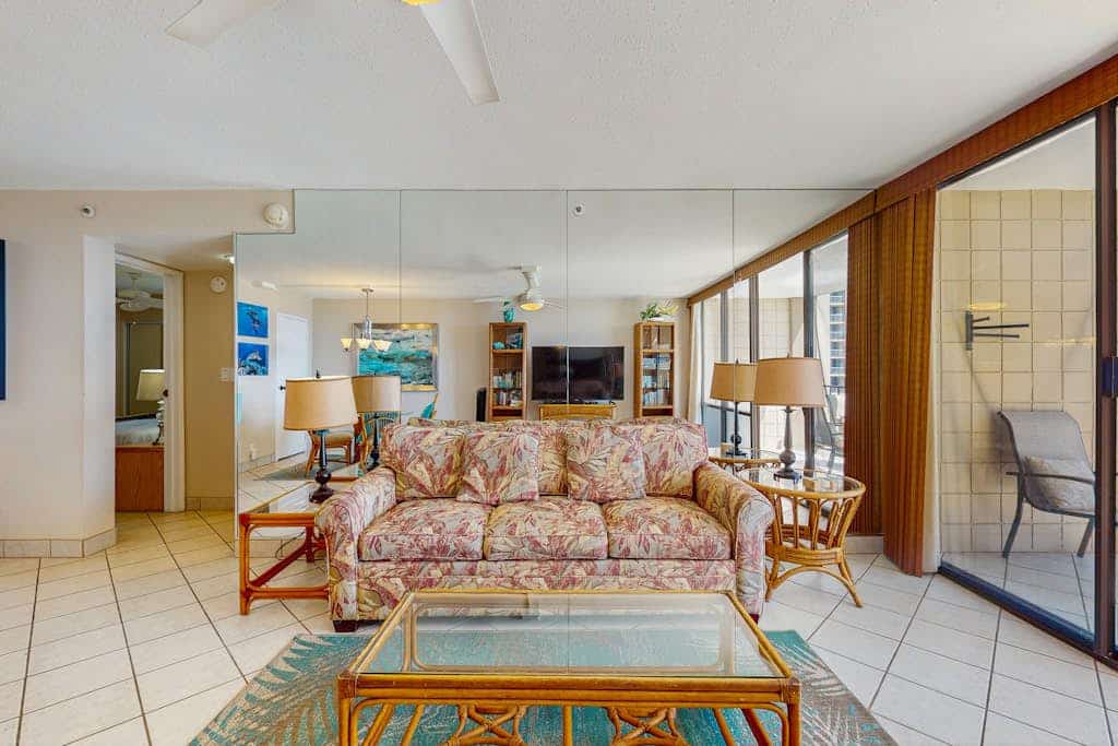 August Sale!
Oceanfront Third Floor Condo w/ Sunset & Ocean Views, & Shared Heated Pool