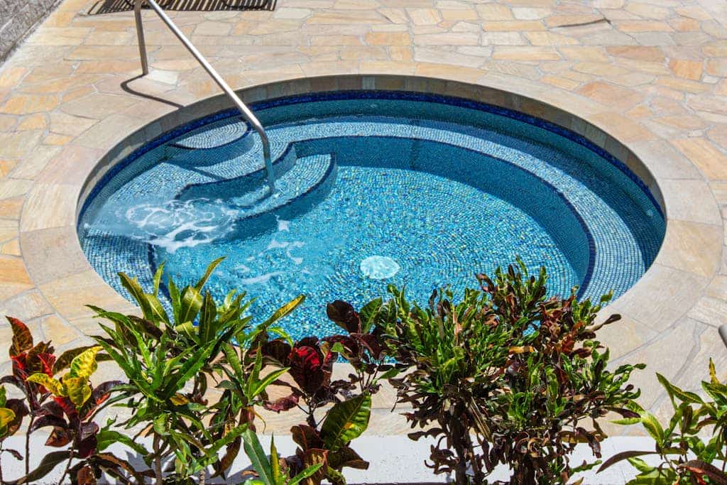 Oceanview condo with shared pool, tennis & beach across the street