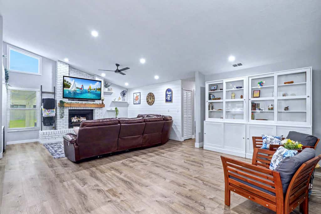 Resort-Style Estate w/ Heated Pool, Theater & Pickleball