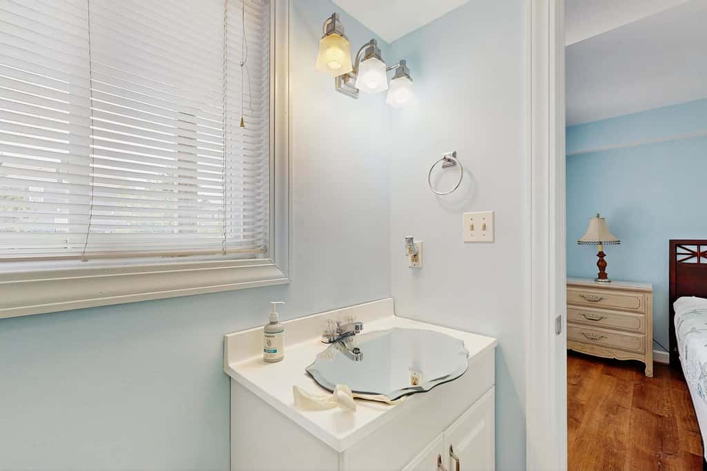 Sandbridge Gem with Sunroom, Private Pool & Yard