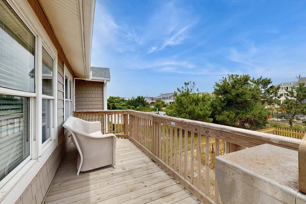 Sandbridge Gem with Sunroom, Private Pool & Yard